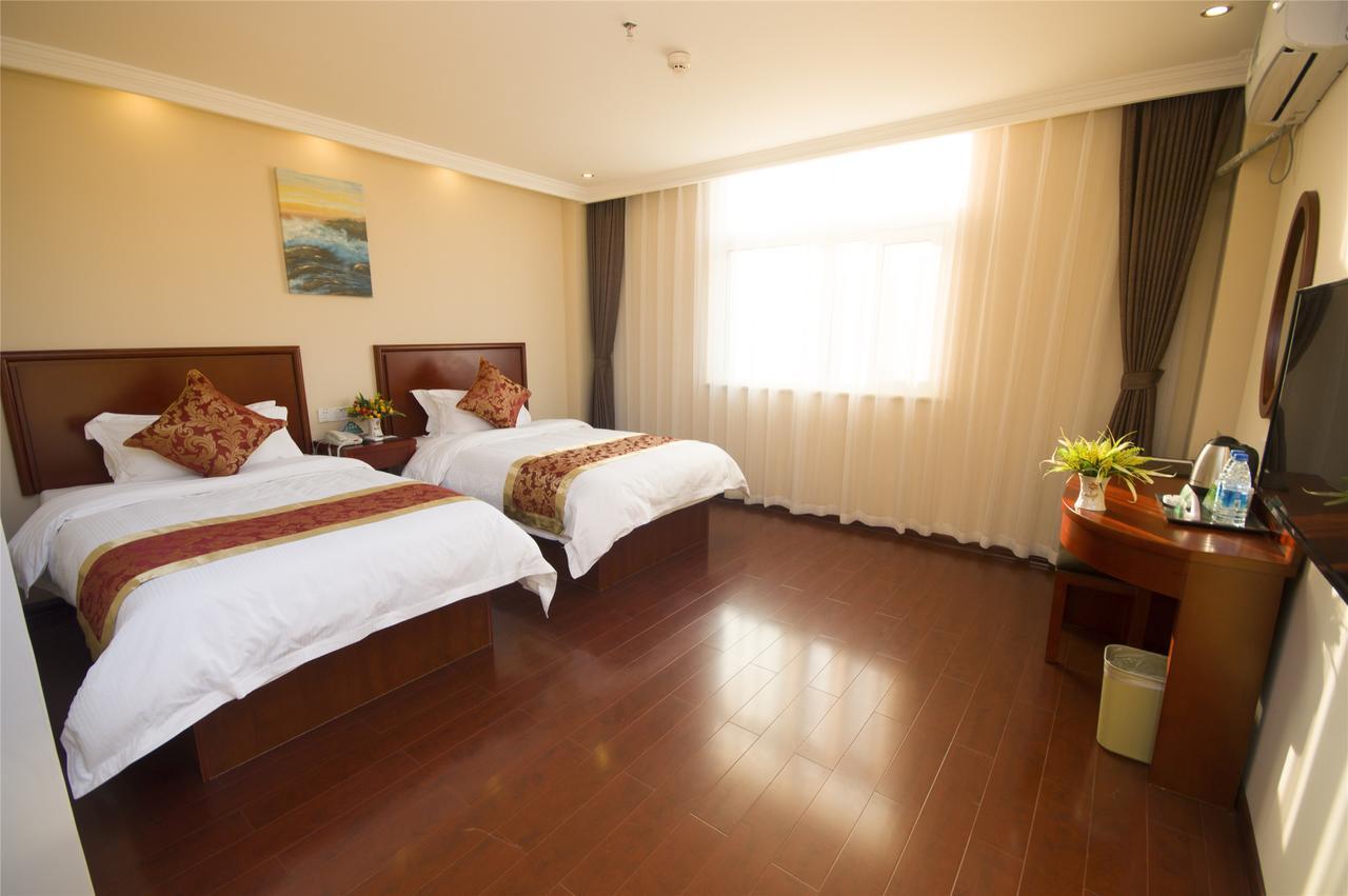 Greentree Inn Xinjiang Fukang Fukang Business Hotel Changji Exterior photo